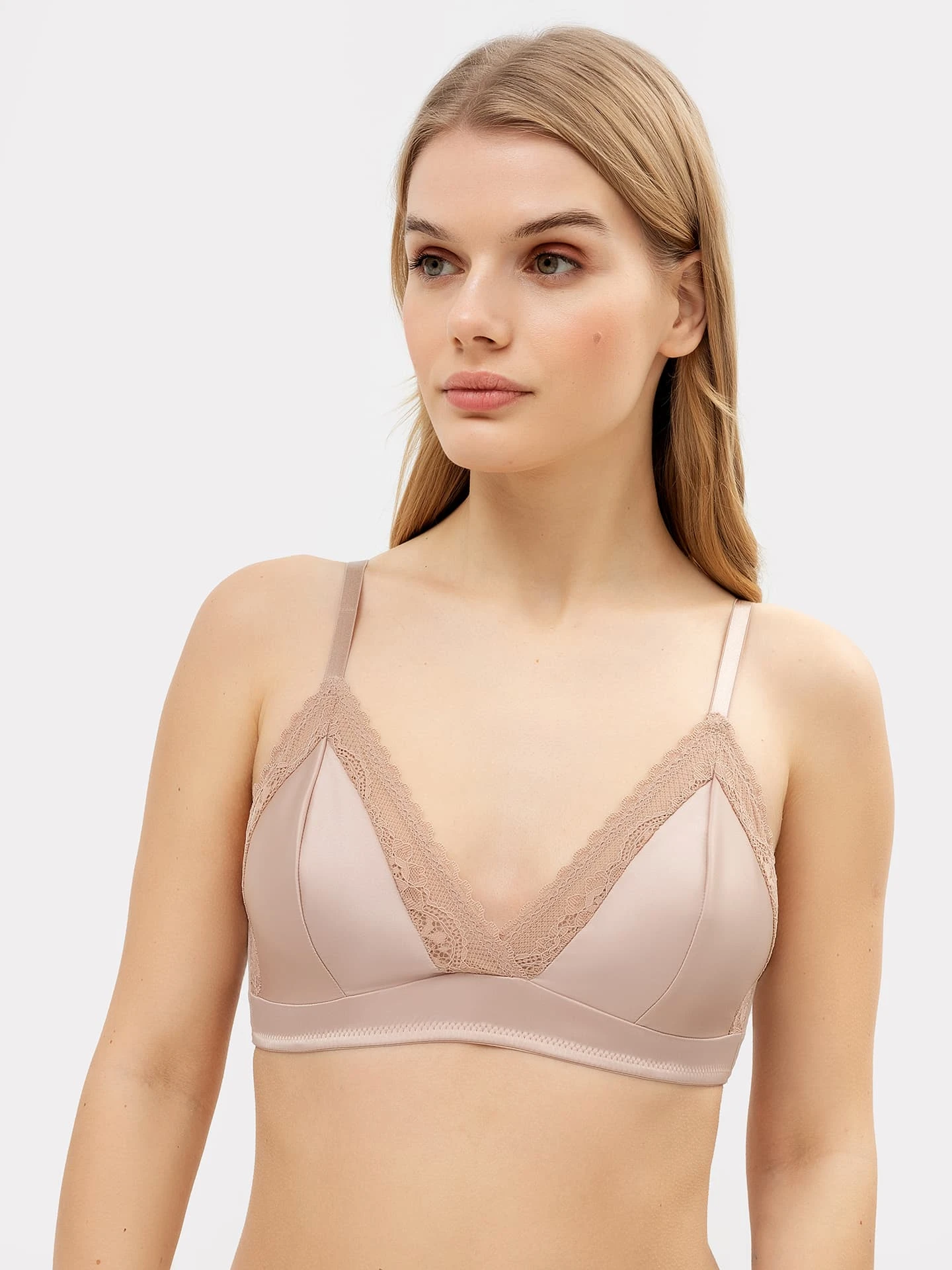 Бюстгальтер жен (АРТ. 512456)