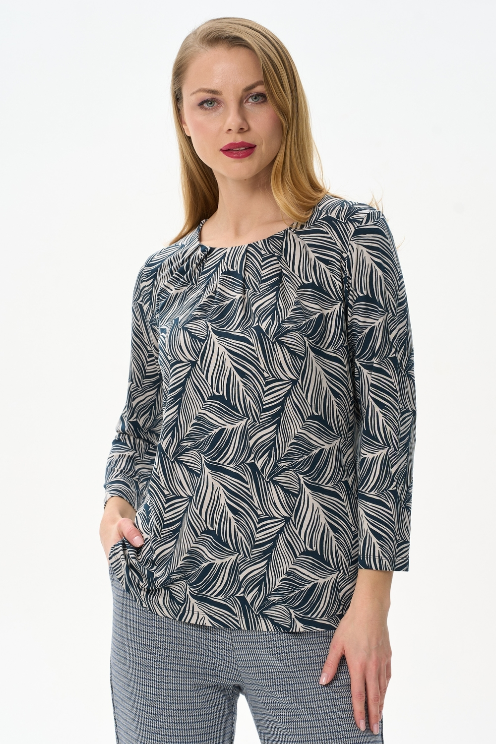 Джемпер жен  (АРТ. L1235-F90.4F02)