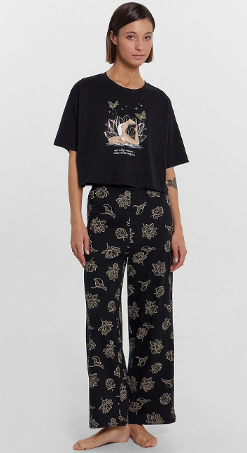 Комплект жен(футболка+бриджи)  (АРТ. 592444)