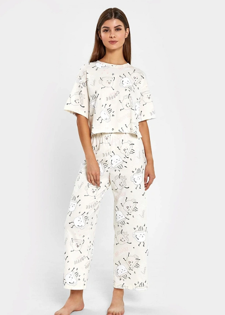 Комплект жен(футболка+бриджи)  (АРТ. 592444)