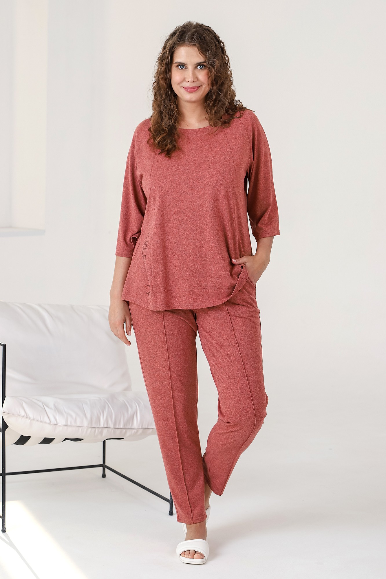 Костюм жен (АРТ. Селебрити-2)